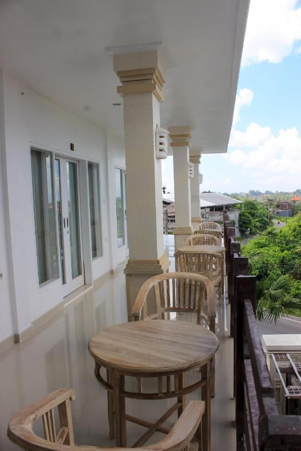 Hotel Lilis Ikvala Radha Canggu Exterior foto