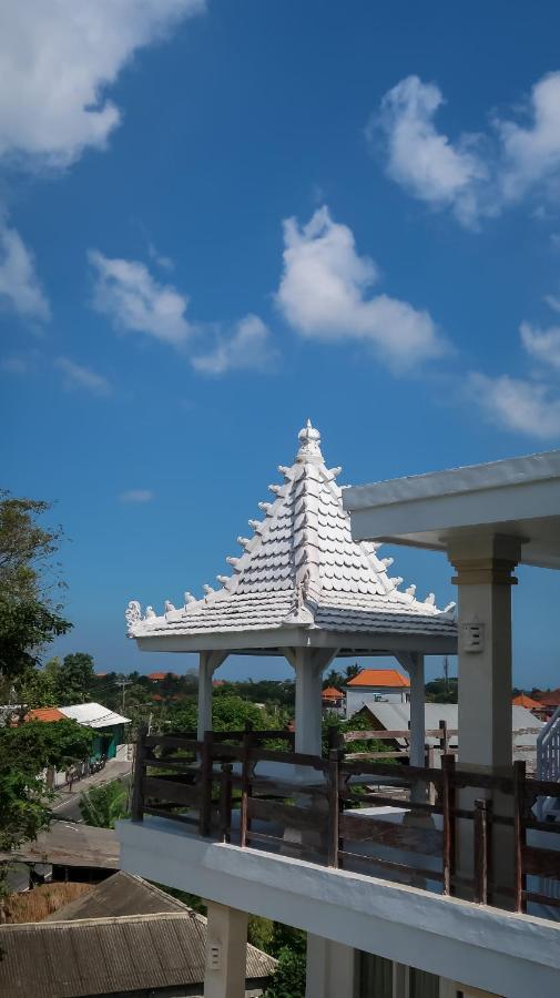 Hotel Lilis Ikvala Radha Canggu Exterior foto